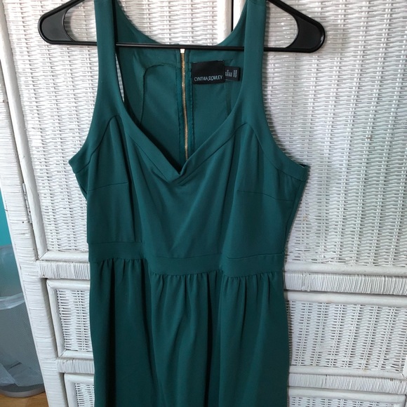 Dark Green Sleeveless Dress